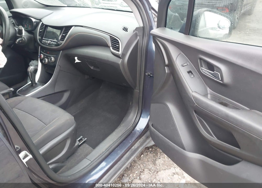 2019 CHEVROLET TRAX LT VIN: 3GNCJLSB7KL190354