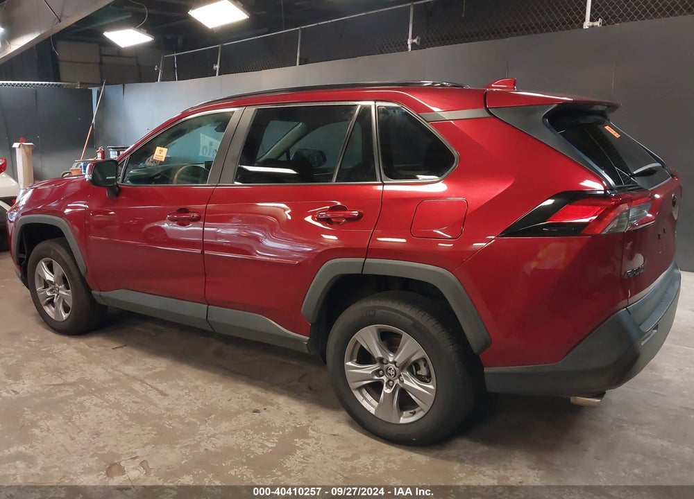 2022 TOYOTA RAV4 XLE VIN: 2T3P1RFV5NW300445