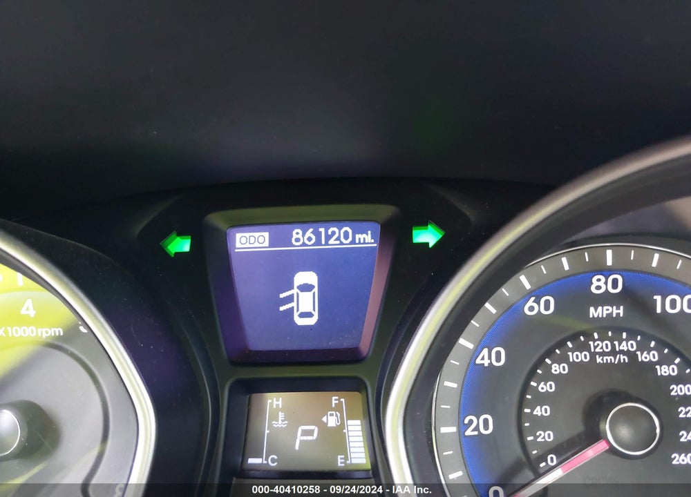 2016 HYUNDAI ELANTRA GT VIN: KMHD35LHXGU300554