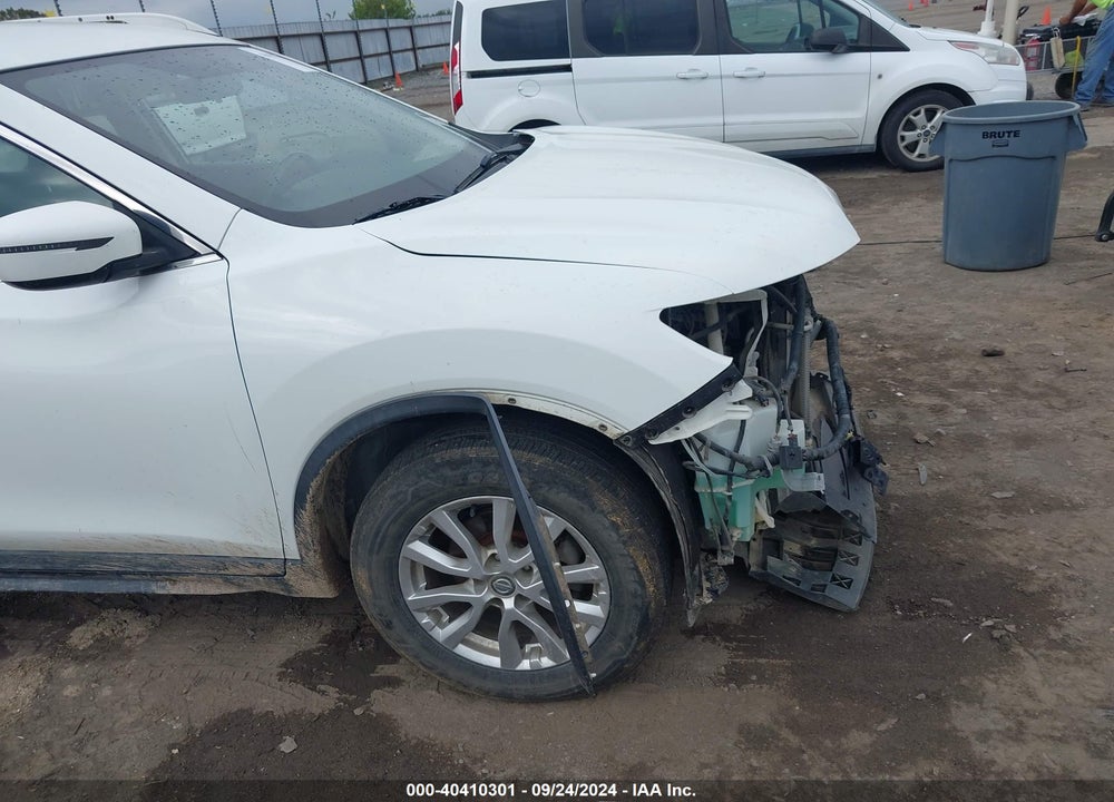2017 NISSAN ROGUE SV VIN: KNMAT2MV6HP545068
