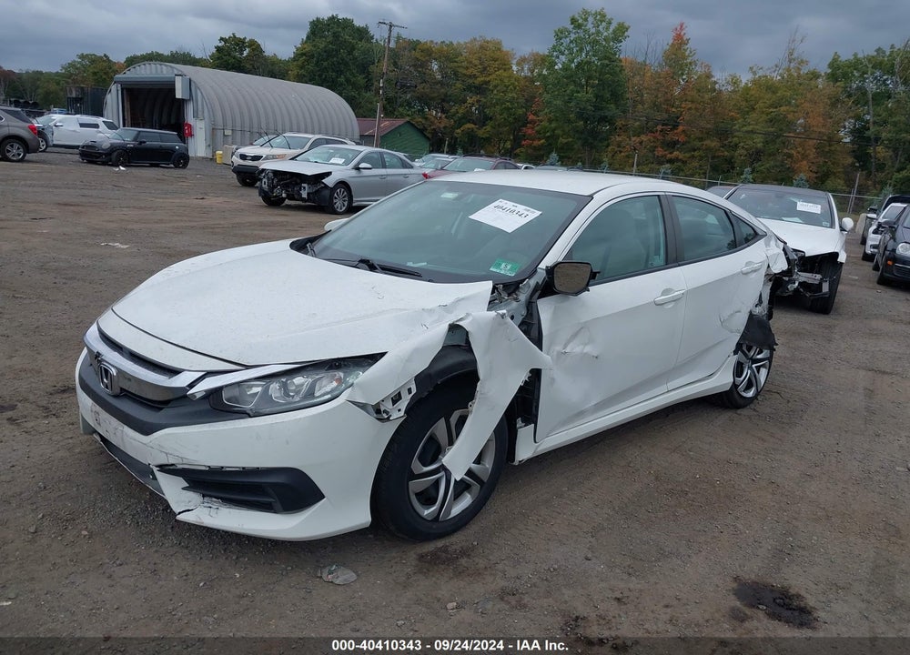 2018 HONDA CIVIC LX VIN: 2HGFC2F5XJH558078