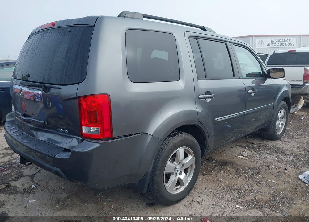 2011 HONDA PILOT EX-L VIN: 5FNYF4H5XBB062700