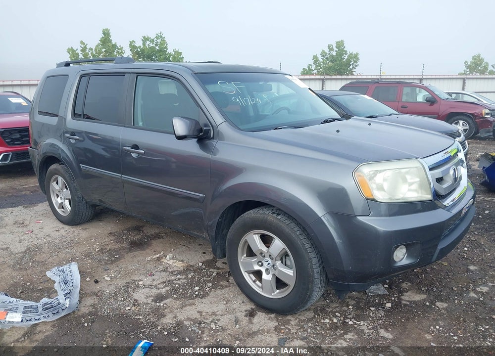 2011 HONDA PILOT EX-L VIN: 5FNYF4H5XBB062700