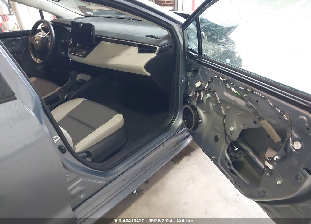 2024 TOYOTA COROLLA LE VIN: 5YFB4MDE4RP113690