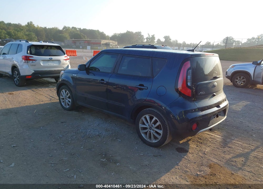 2018 KIA SOUL VIN: KNDJP3A5XJ7589109