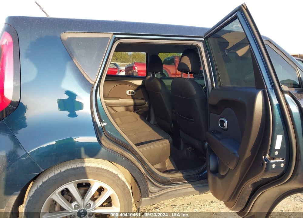 2018 KIA SOUL VIN: KNDJP3A5XJ7589109