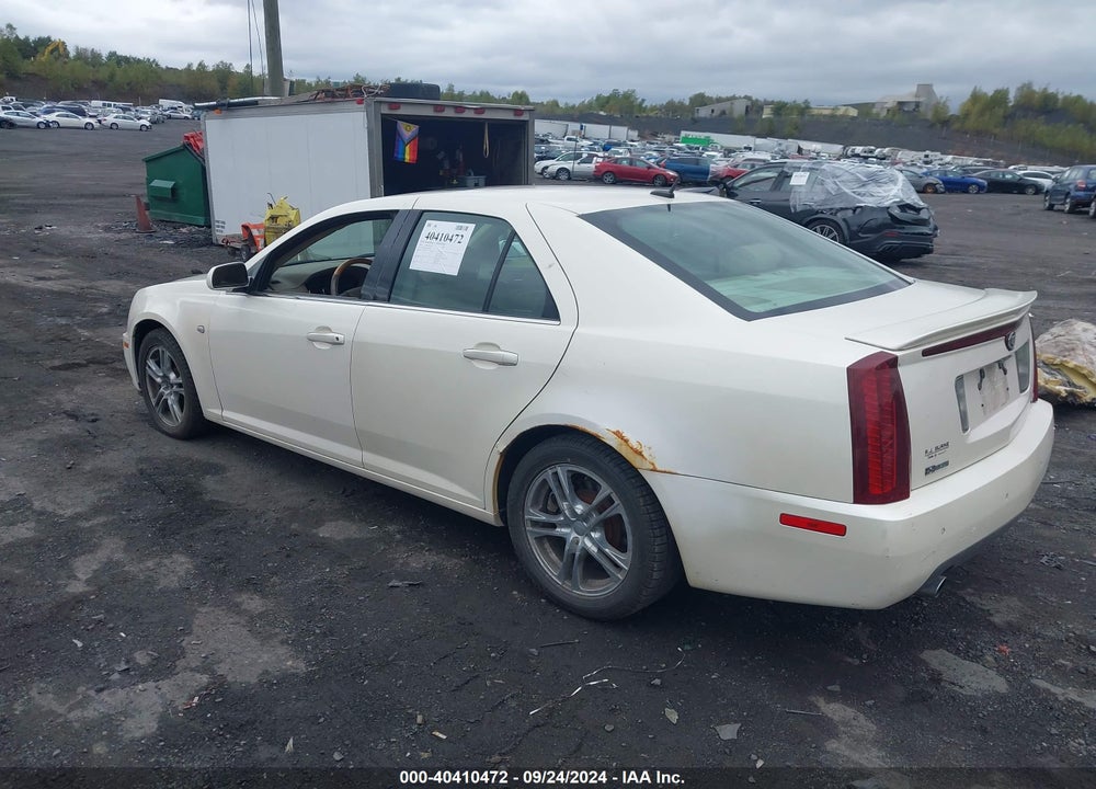 2005 CADILLAC STS V8 VIN: 1G6DC67A650175745