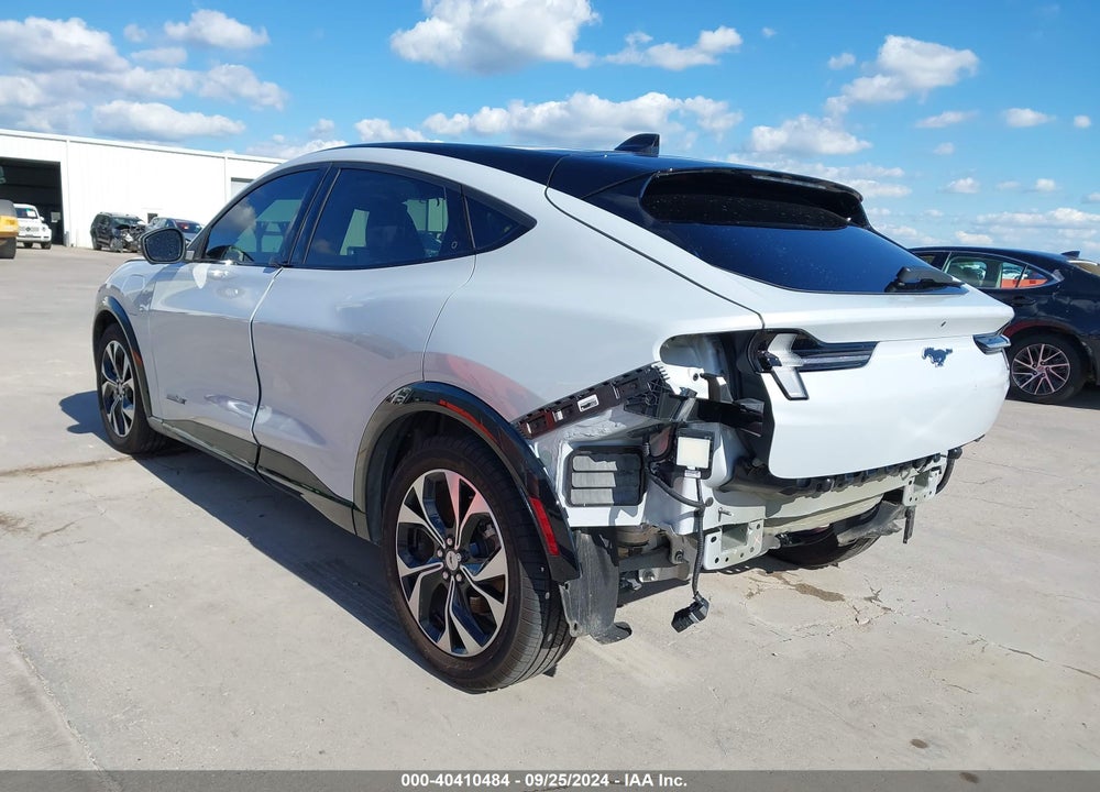 2022 FORD MUSTANG MACH-E PREMIUM VIN: 3FMTK3SU3NMA23779