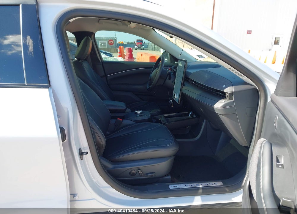 2022 FORD MUSTANG MACH-E PREMIUM VIN: 3FMTK3SU3NMA23779