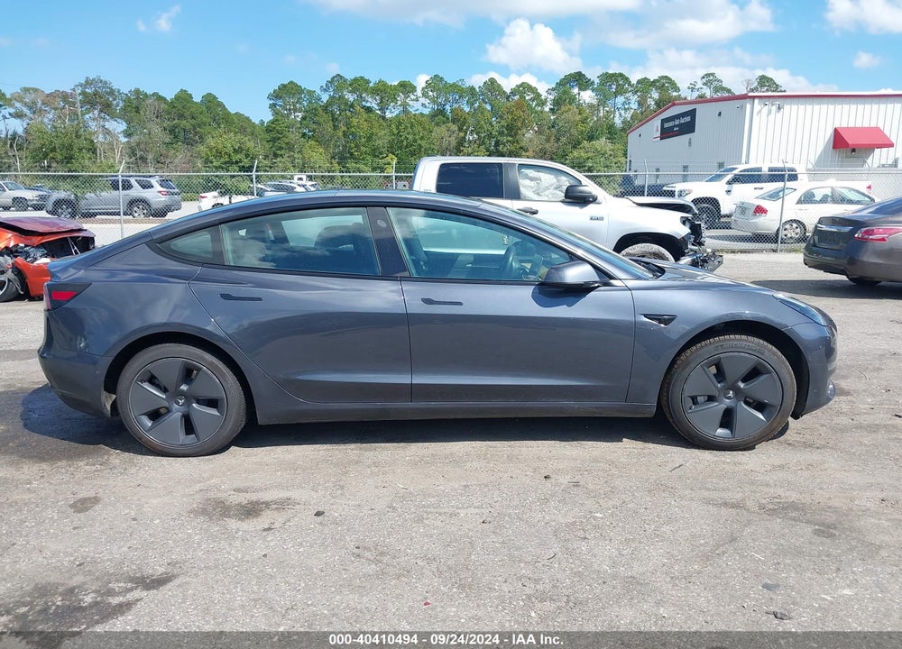2021 TESLA MODEL 3 STANDARD RANGE PLUS REAR-WHEEL DRIVE VIN: 5YJ3E1EA0MF977331