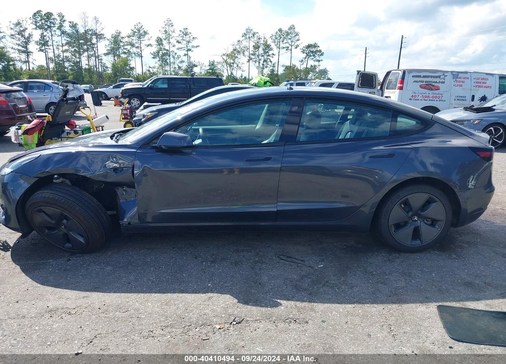 2021 TESLA MODEL 3 STANDARD RANGE PLUS REAR-WHEEL DRIVE VIN: 5YJ3E1EA0MF977331