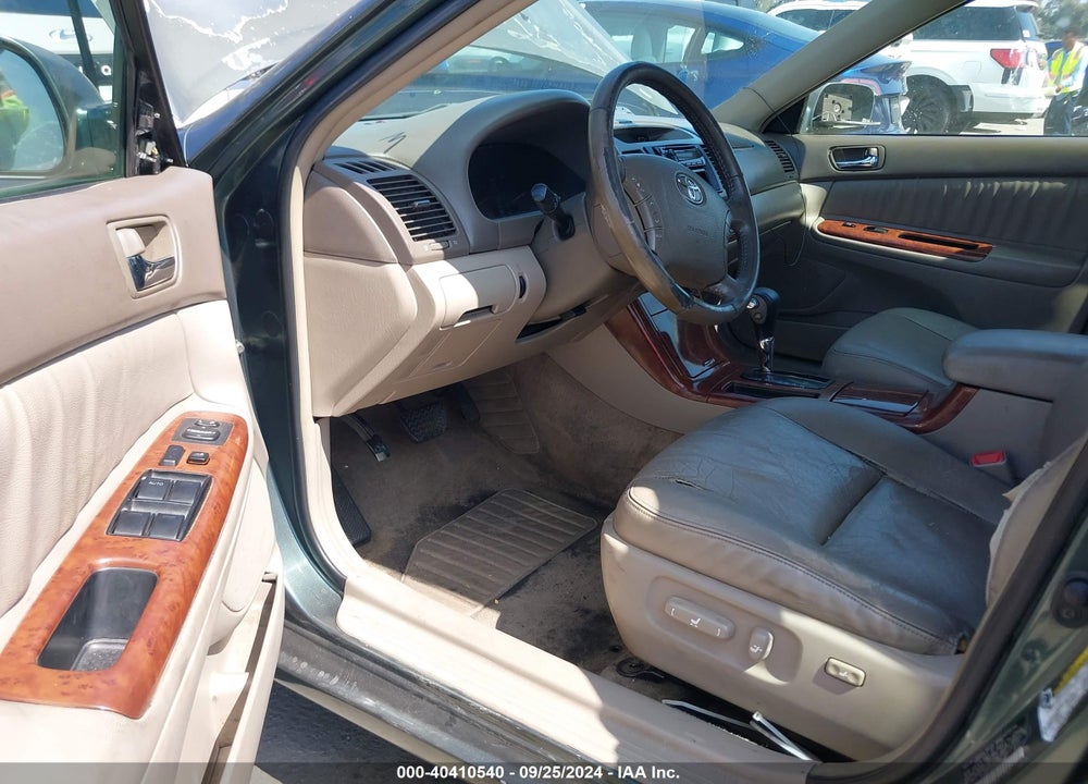 2005 TOYOTA CAMRY XLE V6 VIN: 4T1BF32K75U102060