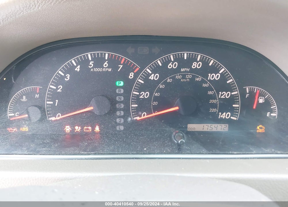 2005 TOYOTA CAMRY XLE V6 VIN: 4T1BF32K75U102060