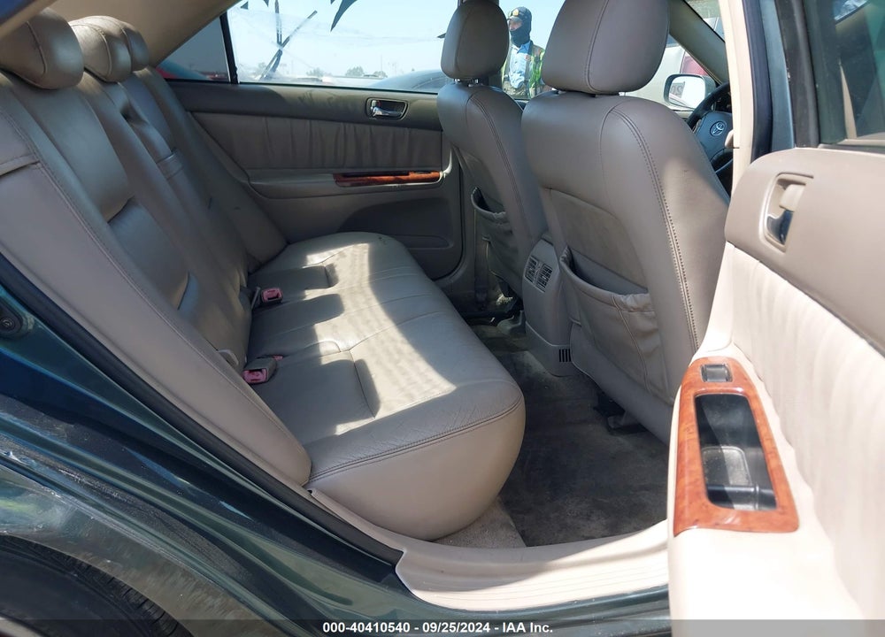 2005 TOYOTA CAMRY XLE V6 VIN: 4T1BF32K75U102060