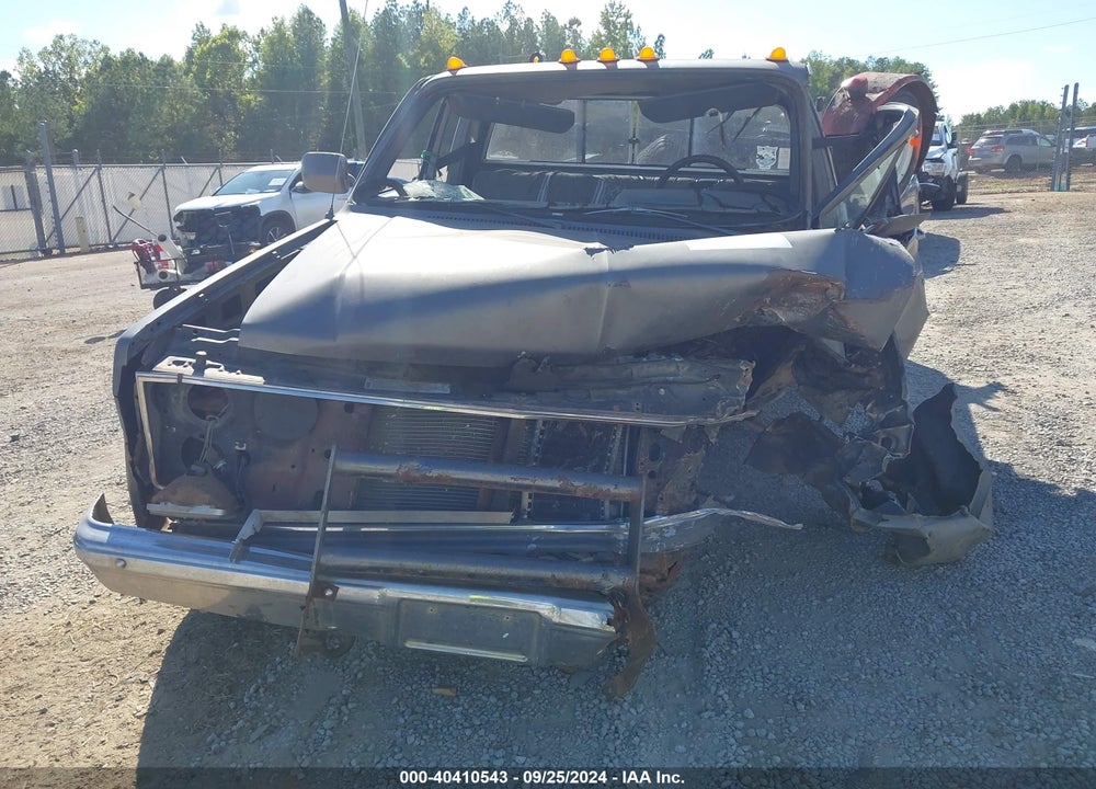 1987 CHEVROLET V20 VIN: 1GCGV24K6HF363922