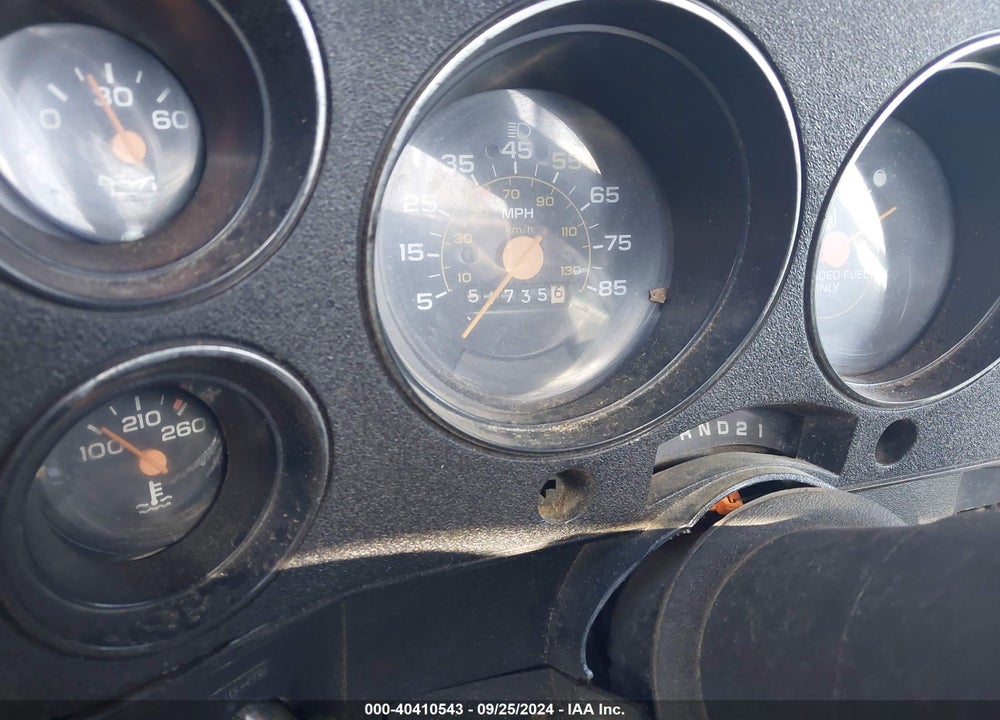 1987 CHEVROLET V20 VIN: 1GCGV24K6HF363922