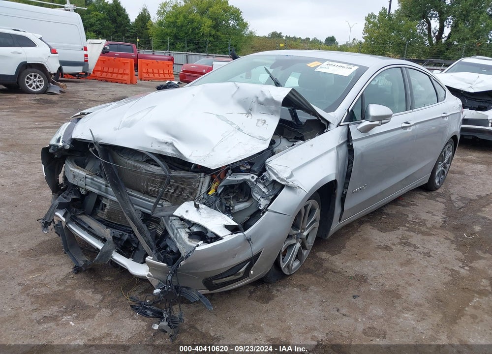 2019 FORD FUSION HYBRID TITANIUM VIN: 3FA6P0RU2KR181932