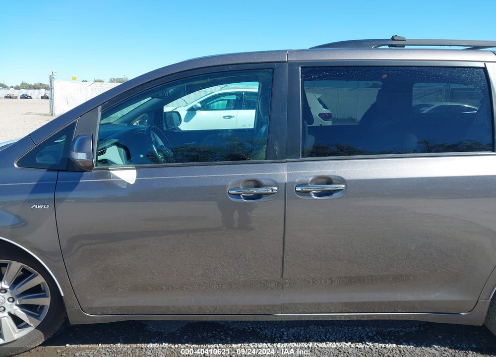 2017 TOYOTA SIENNA LIMITED PREMIUM 7 PASSENGER VIN: 5TDDZ3DCXHS156858
