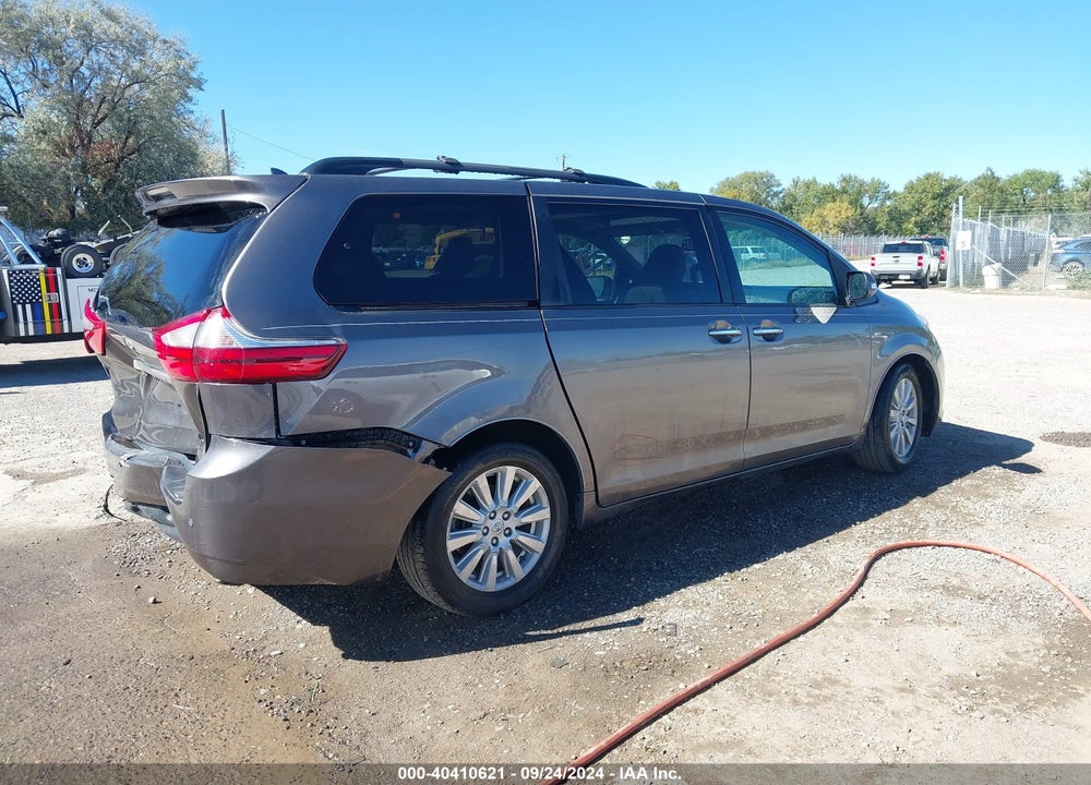 2017 TOYOTA SIENNA LIMITED PREMIUM 7 PASSENGER VIN: 5TDDZ3DCXHS156858