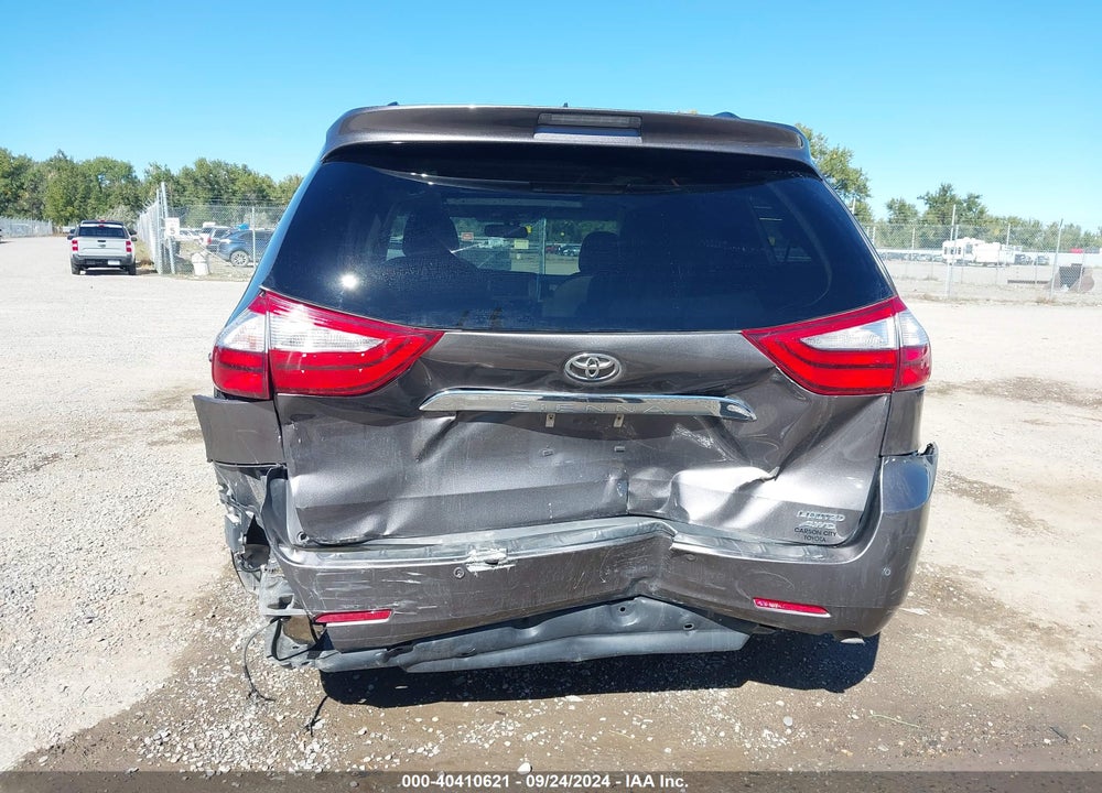 2017 TOYOTA SIENNA LIMITED PREMIUM 7 PASSENGER VIN: 5TDDZ3DCXHS156858