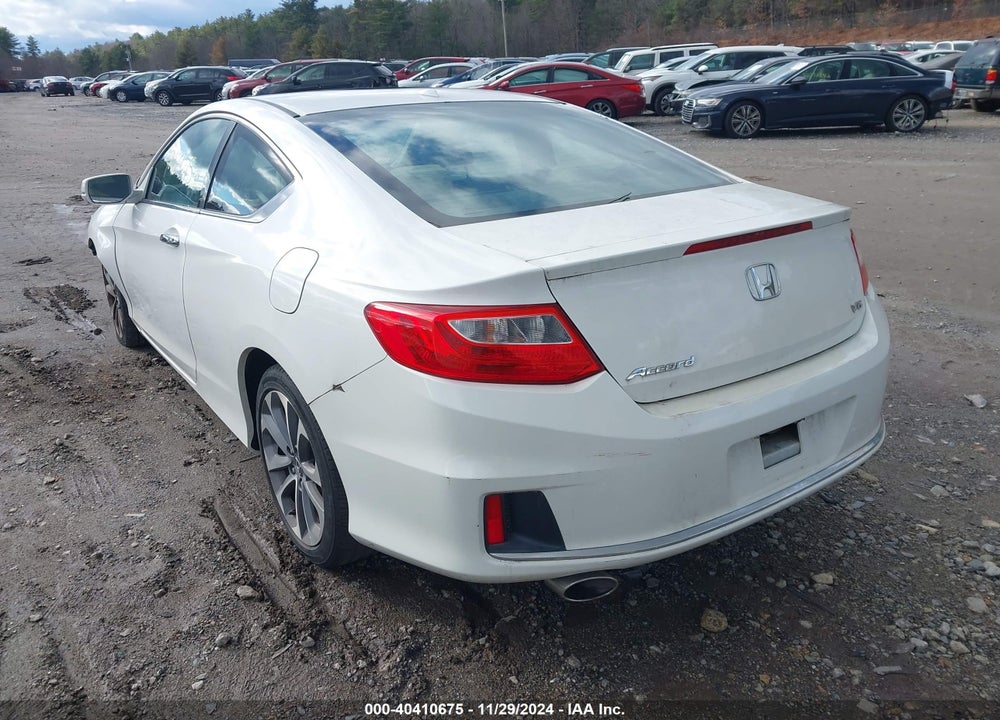 2015 HONDA ACCORD EX-L V-6 VIN: 1HGCT2B80FA000362