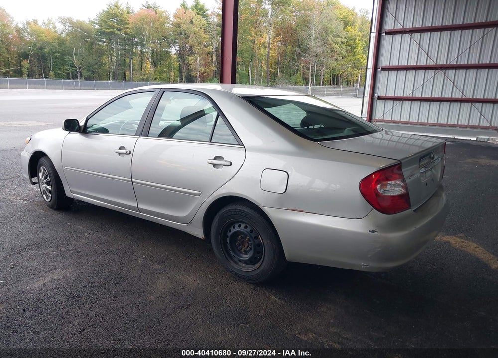 2002 TOYOTA CAMRY LE VIN: 4T1BE32K12U551362