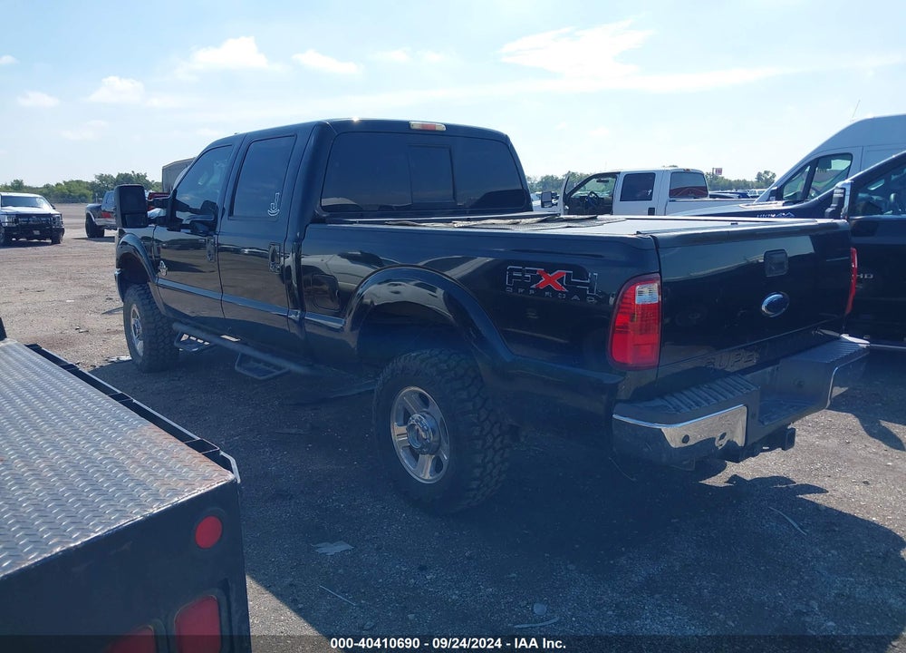 2011 FORD F-250 LARIAT VIN: 1FT7W2BT9BEB03987