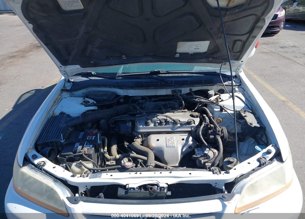 2001 HONDA ACCORD SDN LX VIN: JHMCG55491C024359