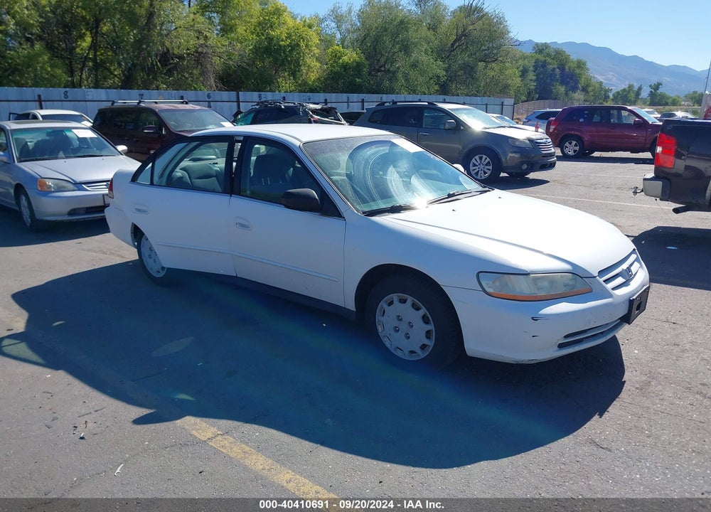 2001 HONDA ACCORD SDN LX VIN: JHMCG55491C024359