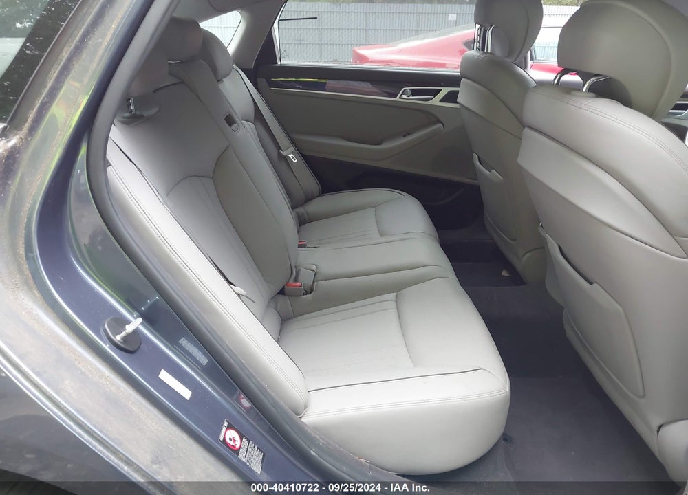 2016 HYUNDAI GENESIS 3.8 VIN: KMHGN4JE4GU121338