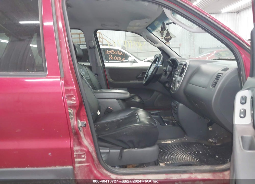 2003 FORD ESCAPE XLT VIN: 1FMYU93163KC26368
