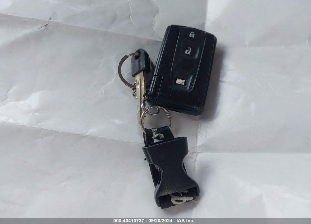 2005 TOYOTA PRIUS VIN: JTDKB20U853056257