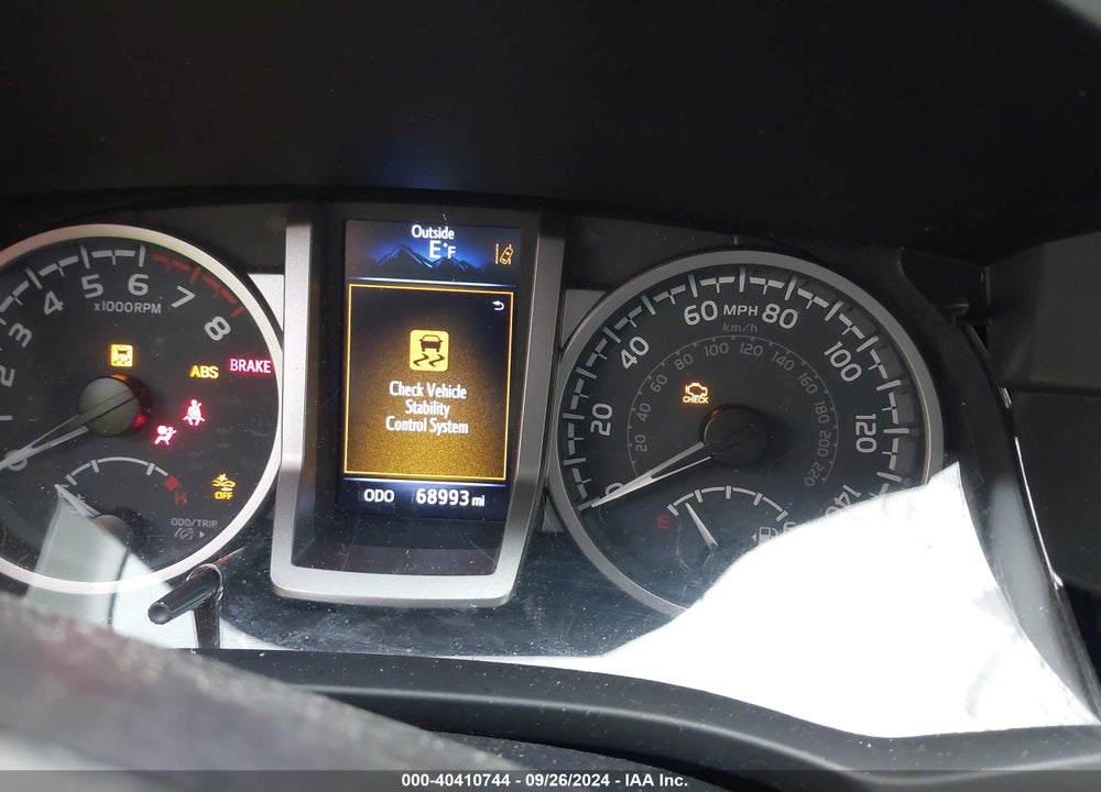 2021 TOYOTA TACOMA SR5 V6 VIN: 3TYCZ5AN6MT046093