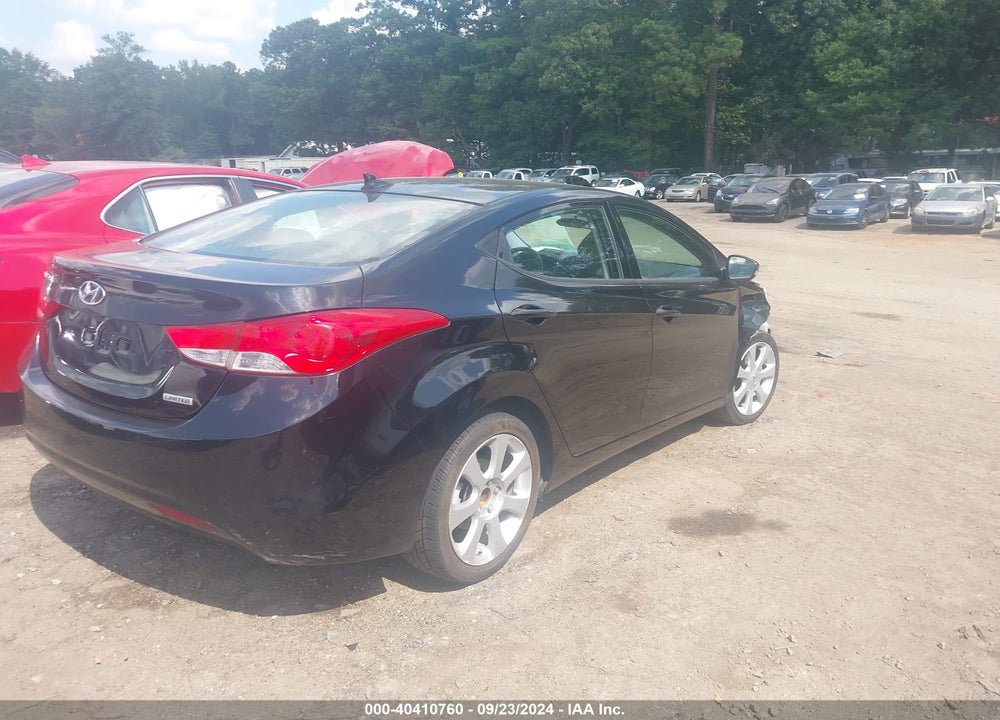 2013 HYUNDAI ELANTRA VIN: KMHDH4AE4DU834522