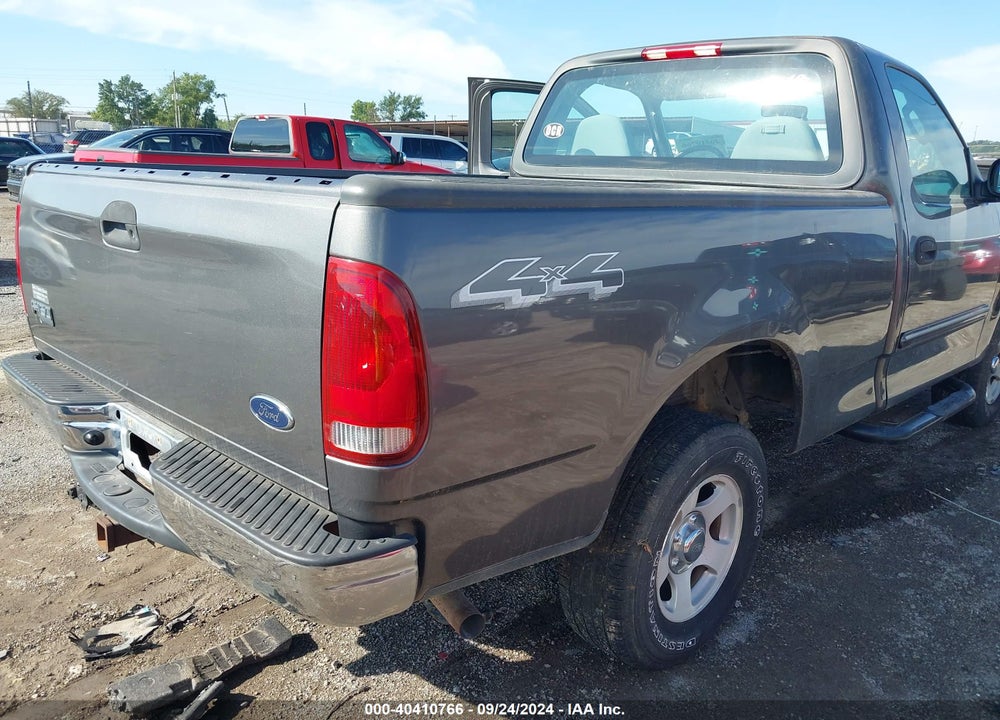 2004 FORD F-150 HERITAGE XL/XLT VIN: 2FTRF18W04CA54983