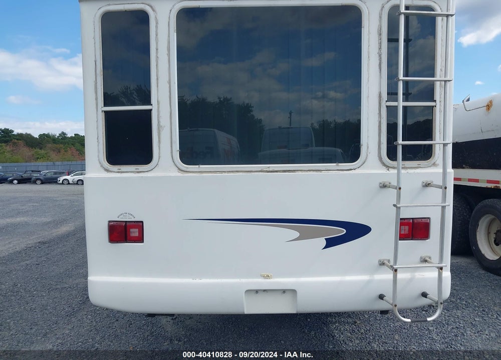 2003 HOLIDAY RAMBLER PRESIDENTIAL FIFTH WHEEL 2 SLIDEOUTS WORKING 30 FT VIN: 1KB311L203E138132