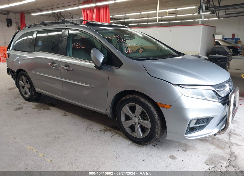 2018 HONDA ODYSSEY EX-L VIN: 5FNRL6H78JB042521