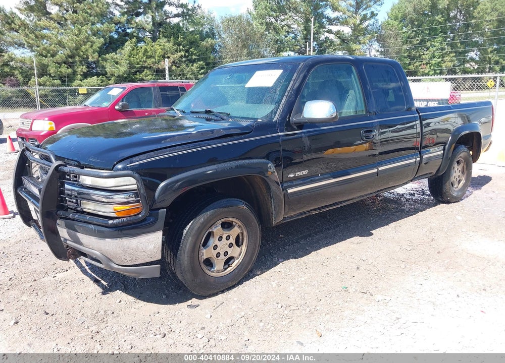 2001 CHEVROLET SILVERADO 1500 LS VIN: 2GCEK19T811162662