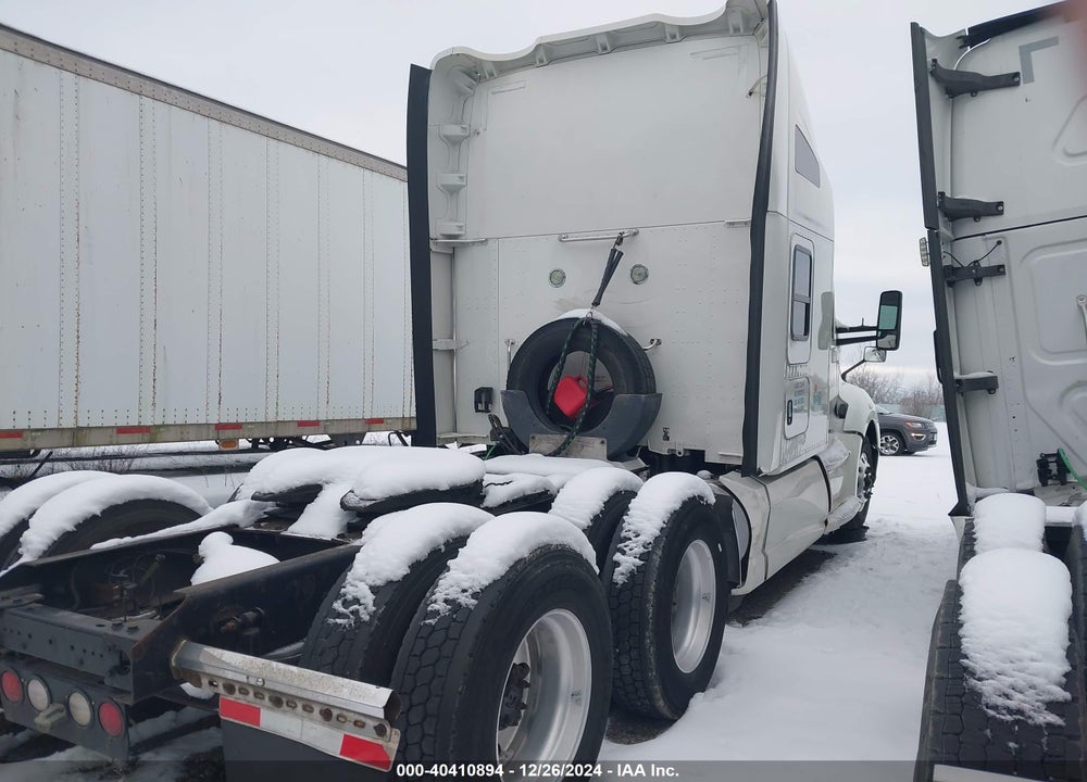 2016 KENWORTH T680 T680 VIN: 1XKYD49X6GJ463901