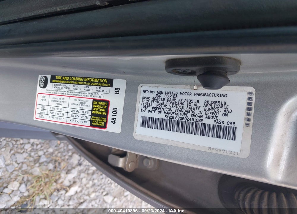 2009 PONTIAC VIBE VIN: 5Y2SL67069Z431086