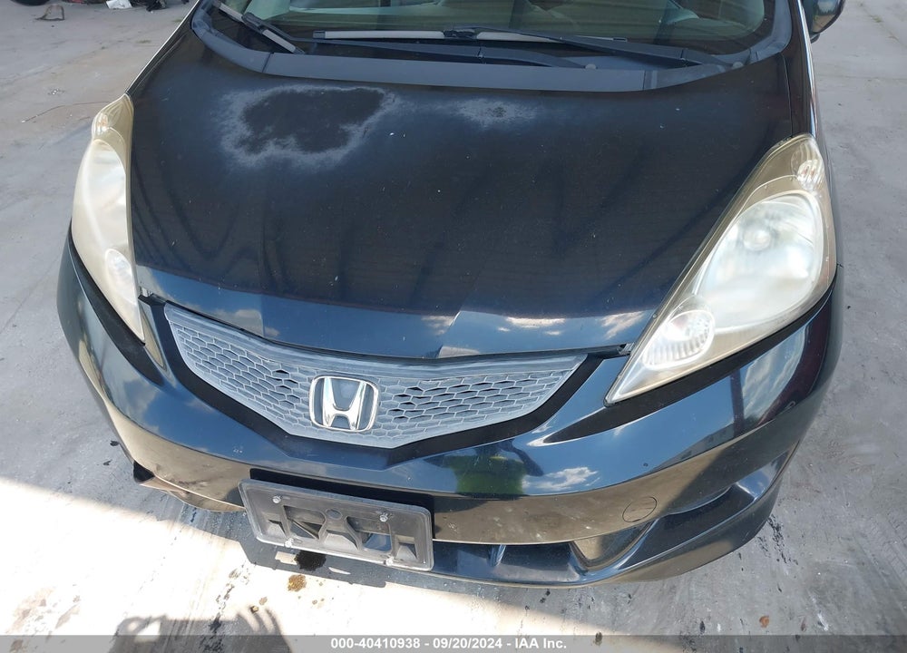 2009 HONDA FIT VIN: JHMGE88469S060791