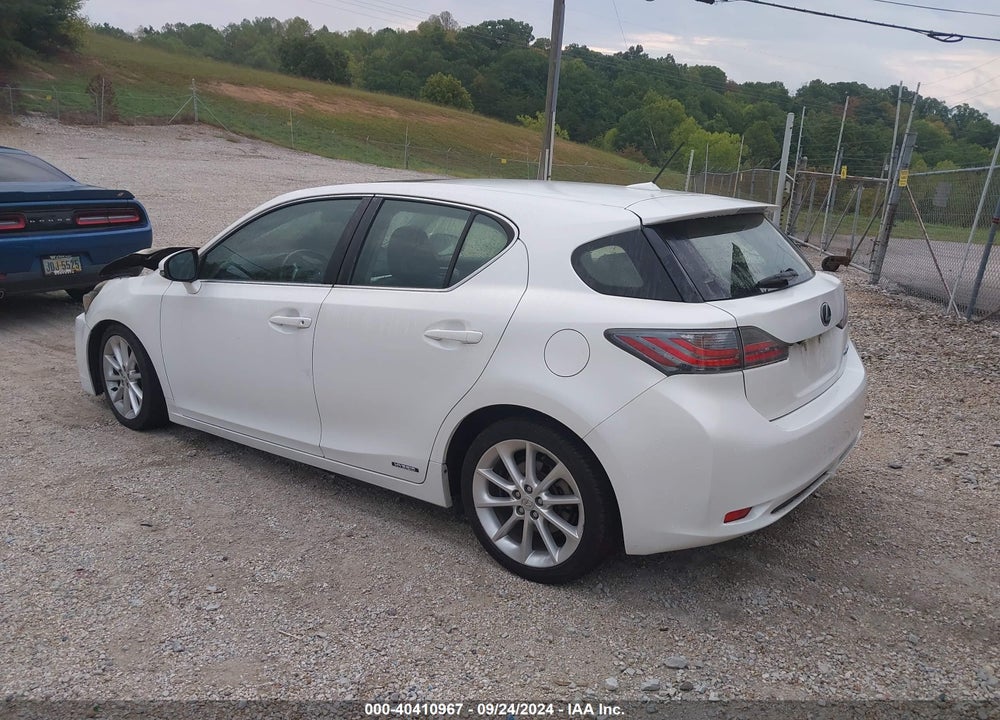 2013 LEXUS CT 200H VIN: JTHKD5BH2D2131601