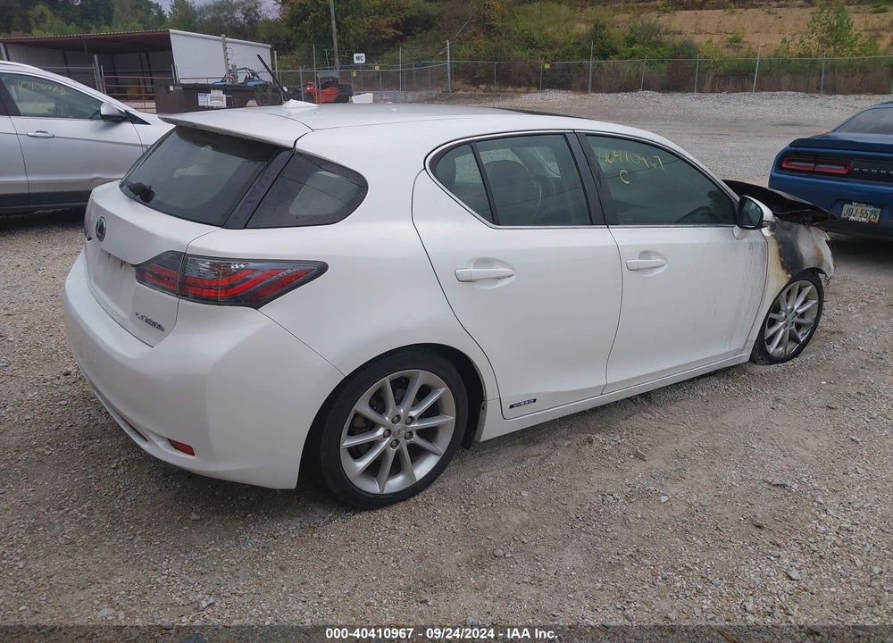 2013 LEXUS CT 200H VIN: JTHKD5BH2D2131601