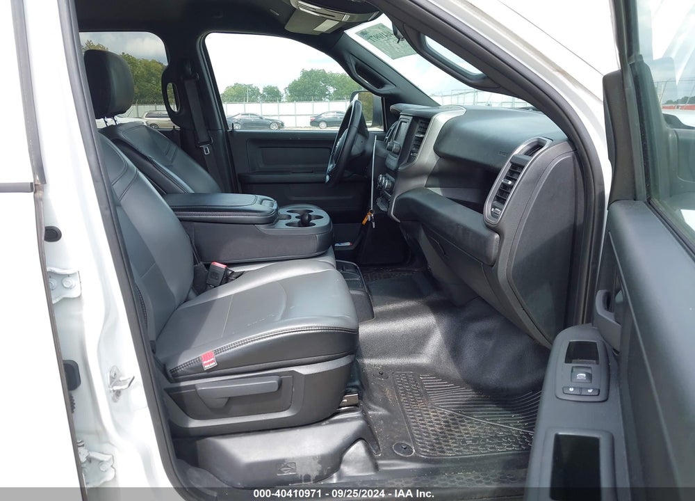2021 RAM 2500 TRADESMAN 4X2 8' BOX VIN: 3C6UR4HJ7MG572171