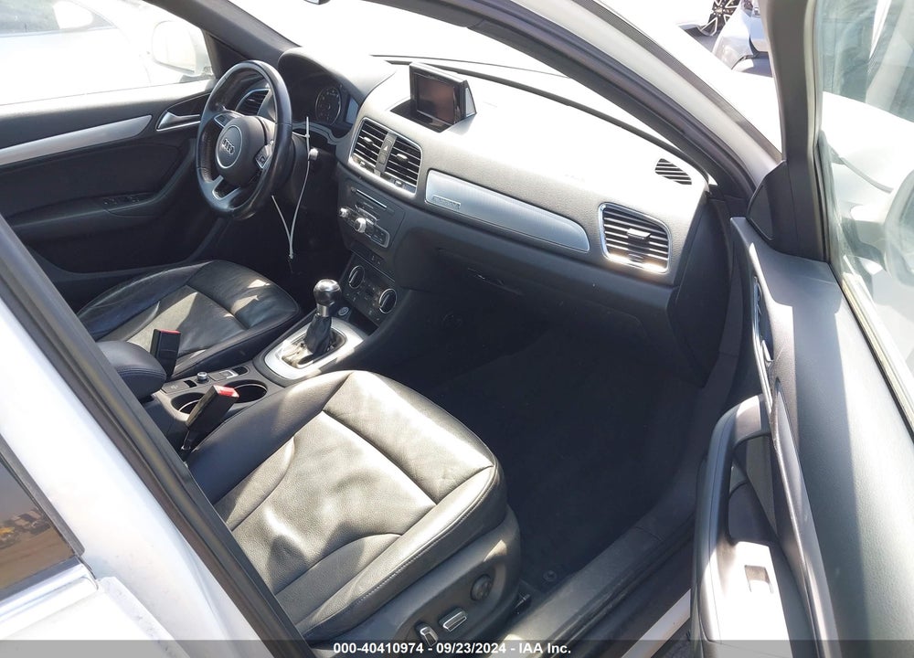 2017 AUDI Q3 2.0T PREMIUM VIN: WA1JCCFS5HR010210