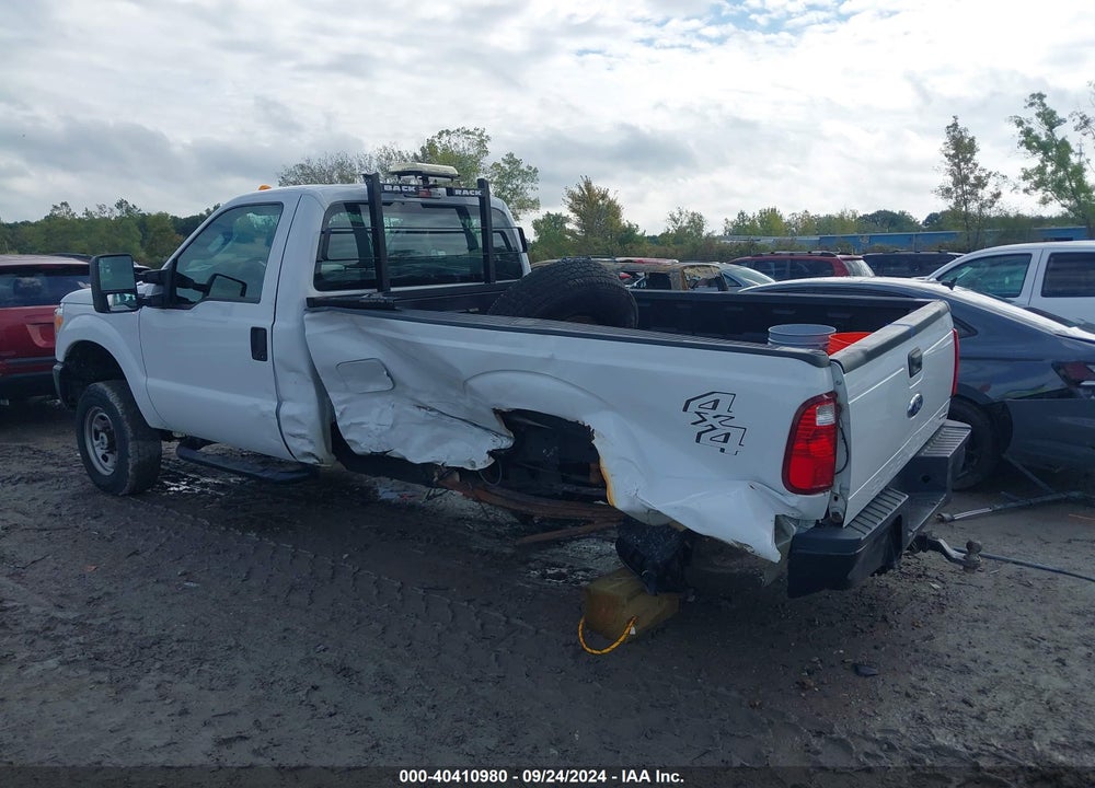 2016 FORD F-350 XL VIN: 1FTRF3B64GEB17568