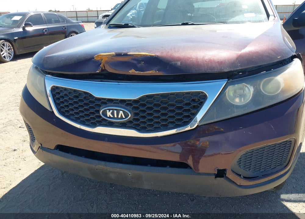2011 KIA SORENTO LX V6 VIN: 5XYKT4A23BG164301