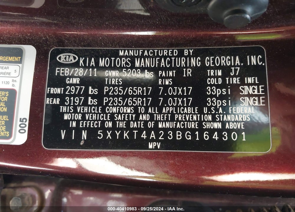 2011 KIA SORENTO LX V6 VIN: 5XYKT4A23BG164301