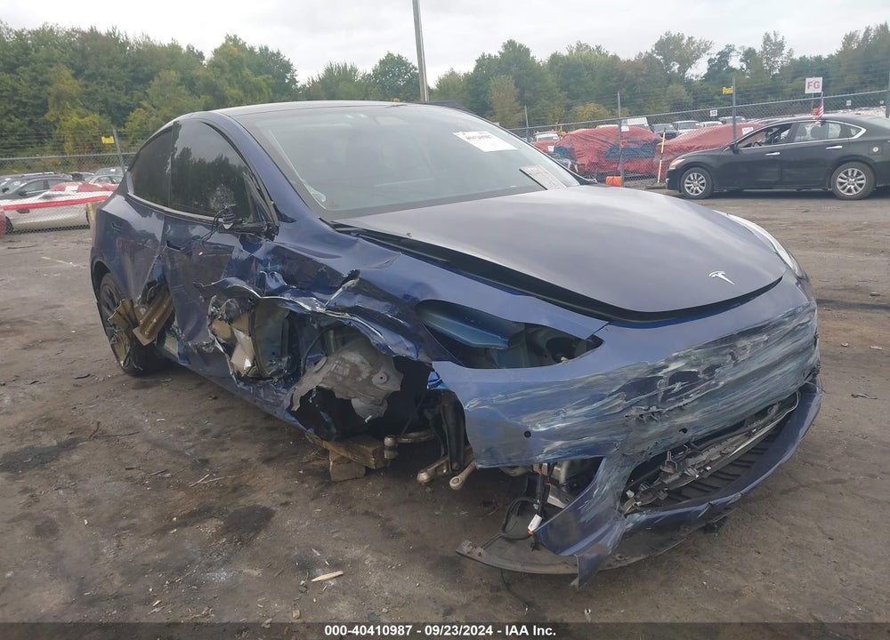 2020 TESLA MODEL Y LONG RANGE DUAL MOTOR ALL-WHEEL DRIVE VIN: 5YJYGDEE3LF008786