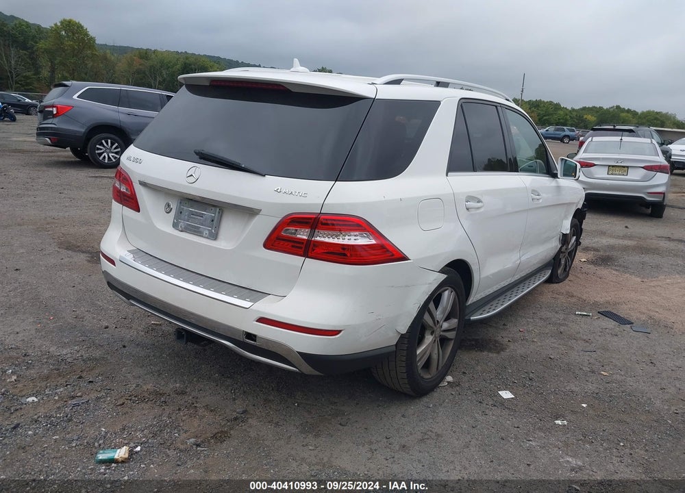 2015 MERCEDES-BENZ ML 350 4MATIC VIN: 4JGDA5HB9FA470513